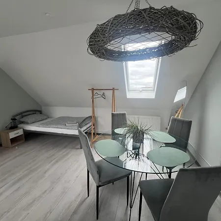 דירה 3 Monteurewohnung In