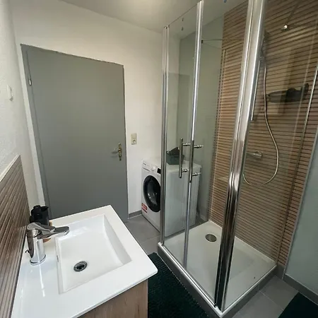 3 Monteurewohnung In דירה Kirchhain