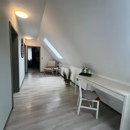 3 Monteurewohnung In דירה *