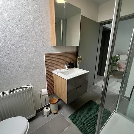 דירה 3 Monteurewohnung In
